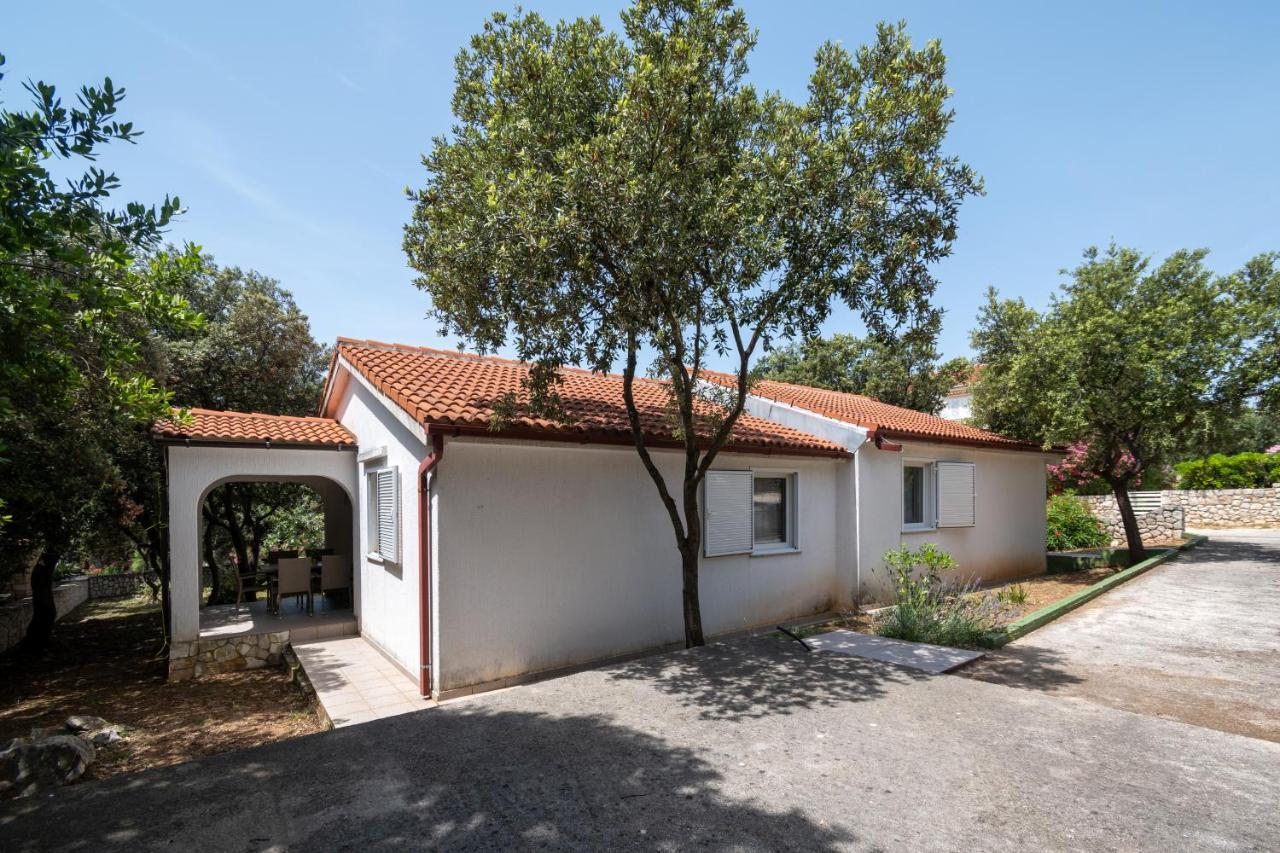 Apartments With A Parking Space Mandre, Pag - 16836 Exteriör bild